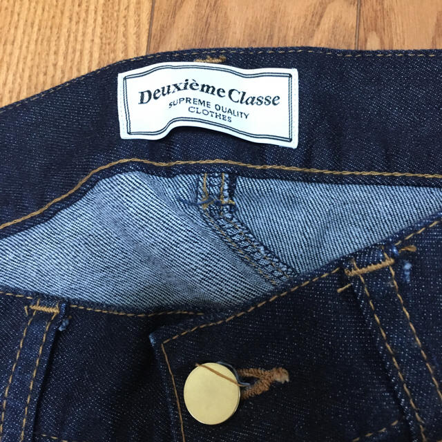 DEUXIEME CLASSE(ドゥーズィエムクラス)のドゥーズィエムクラス デニムスカート レディースのスカート(ひざ丈スカート)の商品写真