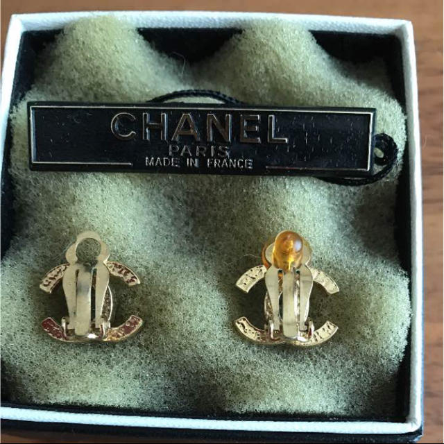 CHANEL(シャネル)のCHANEL ゴールドイヤリング レディースのアクセサリー(イヤリング)の商品写真