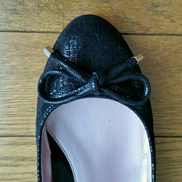 GINZA Kanematsu(ギンザカネマツ)のくるくるさま専用♡銀座かねまつ リボンパンプス ローヒール レディースの靴/シューズ(ハイヒール/パンプス)の商品写真