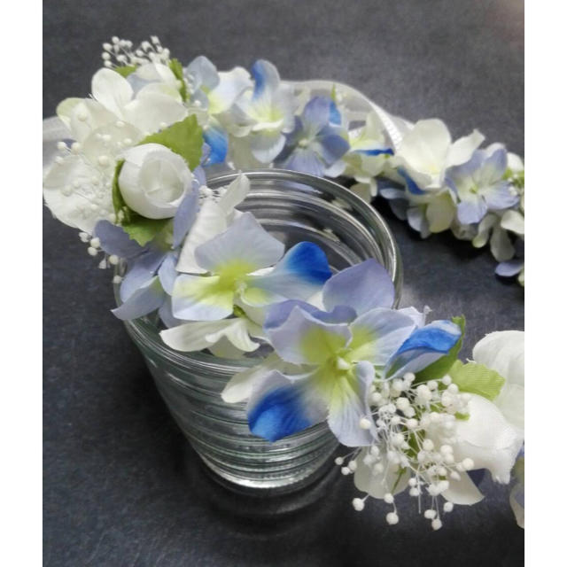 花かんむり 青 プリザーブドフラワー かすみ草 ハンドメイドのウェディング(ヘッドドレス/ドレス)の商品写真