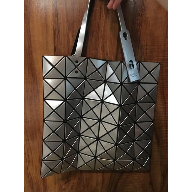 ISSEY MIYAKE - BAOBAO 保証書ございます。の通販 by Y's shop ISSEY MIYAKE - BAOBAO 保証書ございます。の通販 by Y's shop