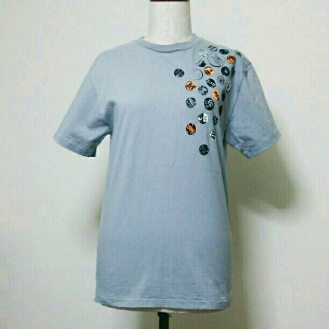 MILKBOY(ミルクボーイ)のMILKBOY 半袖Tシャツ(バッチ柄プリント) メンズのトップス(Tシャツ/カットソー(半袖/袖なし))の商品写真