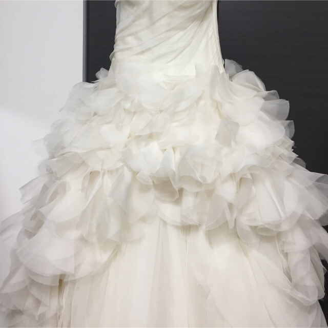 最も優遇 Vera Wang - 【10月末まで限定値下げ】VERA WANG Hayley