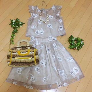 ジルバイジルスチュアート(JILL by JILLSTUART)のジルバイジルスチュアート フラワー セットアップ リランドチュール スナイデル(セット/コーデ)