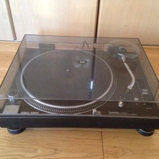 Technics SL-1200mk5 の完動品です！(ターンテーブル)