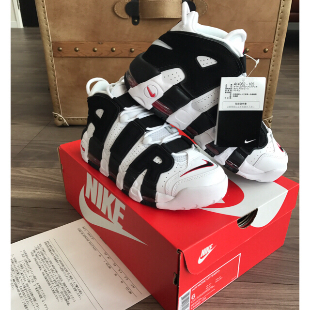 NIKE(ナイキ)の【あいりさん専用】24cm★Nike air more uptempo レディースの靴/シューズ(スニーカー)の商品写真