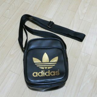 アディダス(adidas)のadidas ミニショルダーバック(ショルダーバッグ)