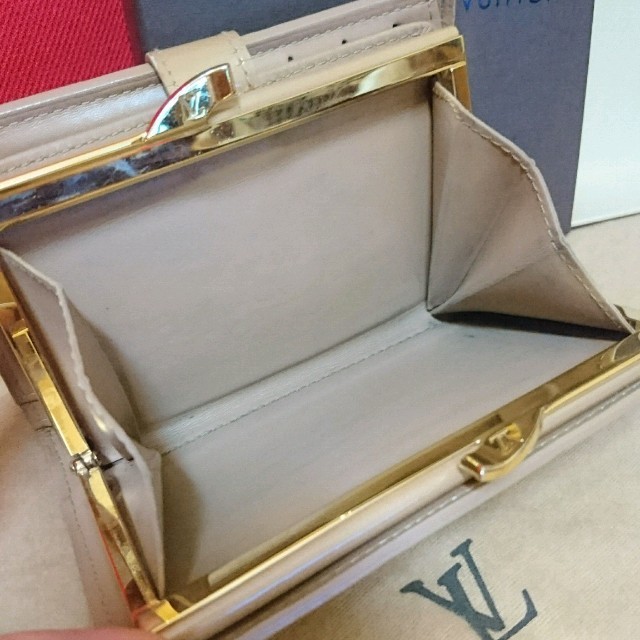 LOUIS VUITTON(ルイヴィトン)のヴィトン/❣️二つ折りがま口財布❣️ レディースのファッション小物(財布)の商品写真