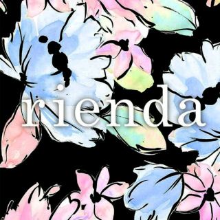 リエンダ(rienda)の*kae様*専用♡rienda♡大人気♡スリットバックテールロングトップス(カットソー(半袖/袖なし))