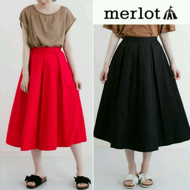 merlot(メルロー)の今季♡メルロー コットンフレアスカート ブラック レディースのスカート(ひざ丈スカート)の商品写真