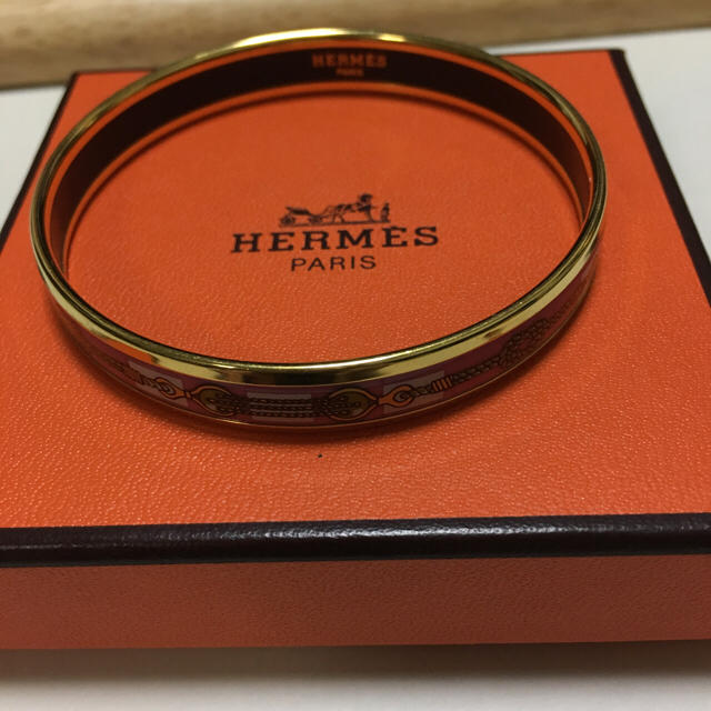 Hermes(エルメス)のエルメス★エマイユ★バングル★超美品 レディースのアクセサリー(ブレスレット/バングル)の商品写真