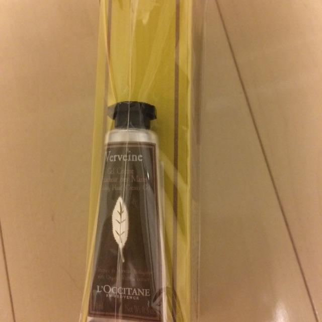 L'OCCITANE(ロクシタン)のロクシタン ヴァーベナ香水 ハンドクリーム セット コスメ/美容の香水(ユニセックス)の商品写真