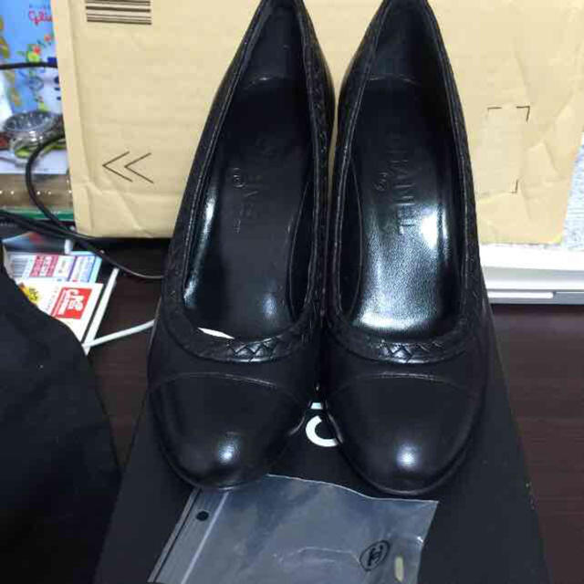 売れ筋介護用品も! CHANEL 1度のみ使用美品 36C パンプス 黒