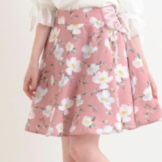 マジェスティックレゴン(MAJESTIC LEGON)の美品♡ぼかしフラワースカパン(キュロット)