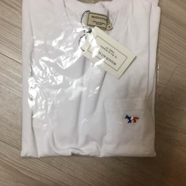 MAISON KITSUNE'(メゾンキツネ)のMAISON KITSUNE (メゾン キツネ)半袖Tシャツ レディースのトップス(Tシャツ(半袖/袖なし))の商品写真