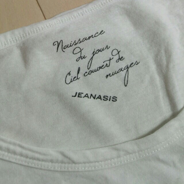 JEANASIS(ジーナシス)のポケット付きカットソー レディースのトップス(カットソー(半袖/袖なし))の商品写真