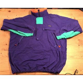 PATAGONIA パープル　ジャケット　サイズ　XL(マウンテンパーカー)