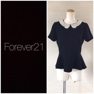 フォーエバートゥエンティーワン(FOREVER 21)の❤️送料込❤️Forever21 襟パールブラウス(シャツ/ブラウス(半袖/袖なし))