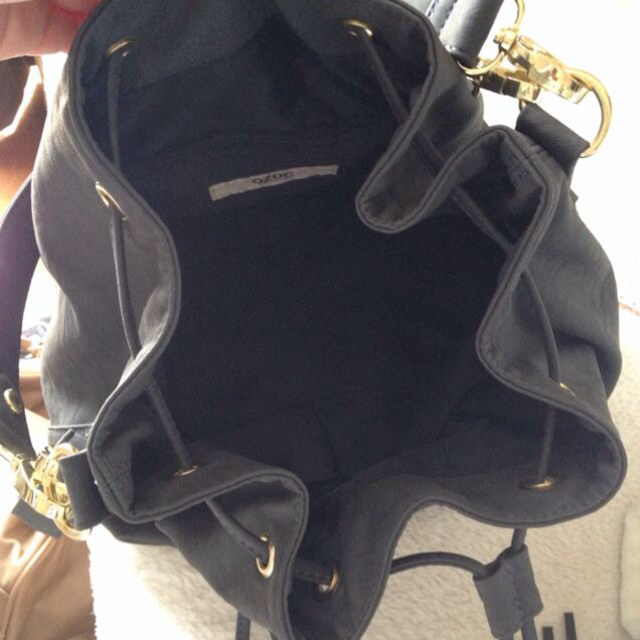 OZOC(オゾック)の巾着バッグ レディースのバッグ(ショルダーバッグ)の商品写真