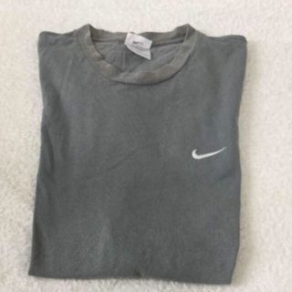 ナイキ(NIKE)の★ちひろ様専用★❣️ナイキ❣️グレイ❣️Tシャツ❣️Mサイズ❣️(Tシャツ/カットソー(半袖/袖なし))