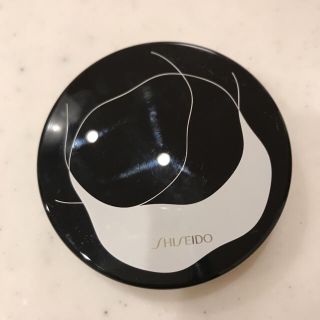 シセイドウ(SHISEIDO (資生堂))のシンクロスキン グロー ファンデーション(ファンデーション)