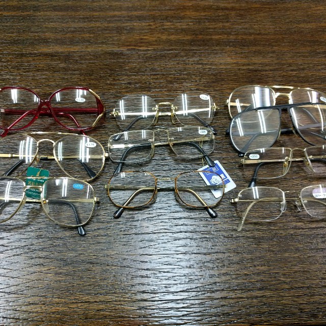 デザイン色々　シニアグラス　老眼鏡　10個 メンズのファッション小物(サングラス/メガネ)の商品写真