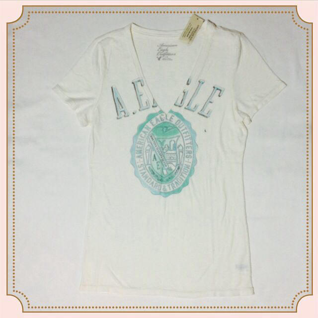 American Eagle(アメリカンイーグル)のアメリカンイーグルスＴシャツ♡白 レディースのトップス(Tシャツ(半袖/袖なし))の商品写真