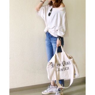 ザラ(ZARA)の新品未使用！ZARA ダメージ加工ディテール入りビックTシャツ(Tシャツ(半袖/袖なし))