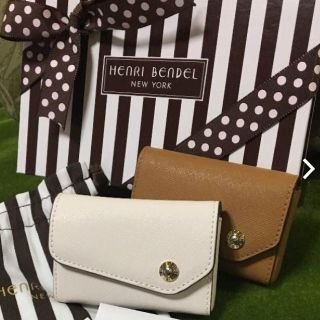 ヘンリベンデル(Henri Bendel)のヘンリベンデル 名刺入れ カードケース 2色あり(名刺入れ/定期入れ)