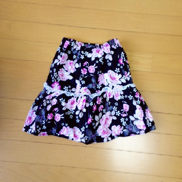 お買い得‼️女の子用浴衣（120） キッズ/ベビー/マタニティのキッズ服女の子用(90cm~)(甚平/浴衣)の商品写真