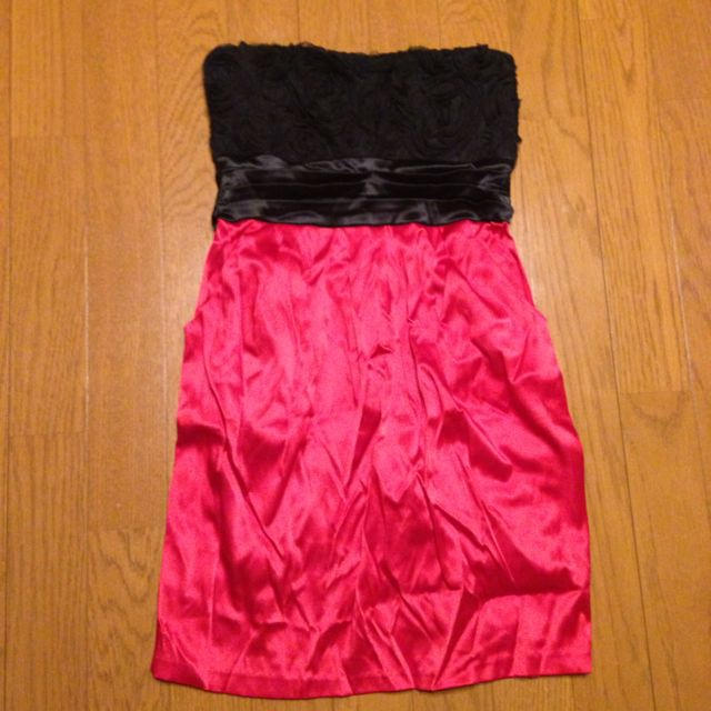 ANAP Latina(アナップラティーナ)のミニドレス★赤×黒 レディースのフォーマル/ドレス(その他ドレス)の商品写真