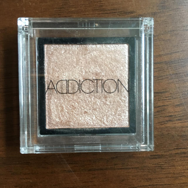 ADDICTION(アディクション)のADDICTION ザ アイシャドウ 030 コスメ/美容のベースメイク/化粧品(アイシャドウ)の商品写真