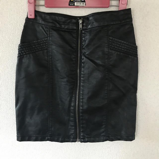 H&M(エイチアンドエム)の【hiraoka521様専用】レザー風 スカート レディースのスカート(ミニスカート)の商品写真