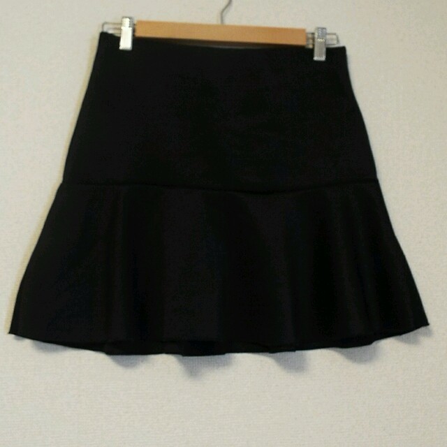 H&M(エイチアンドエム)の【みーり様専用】H&M　スカート レディースのスカート(ミニスカート)の商品写真