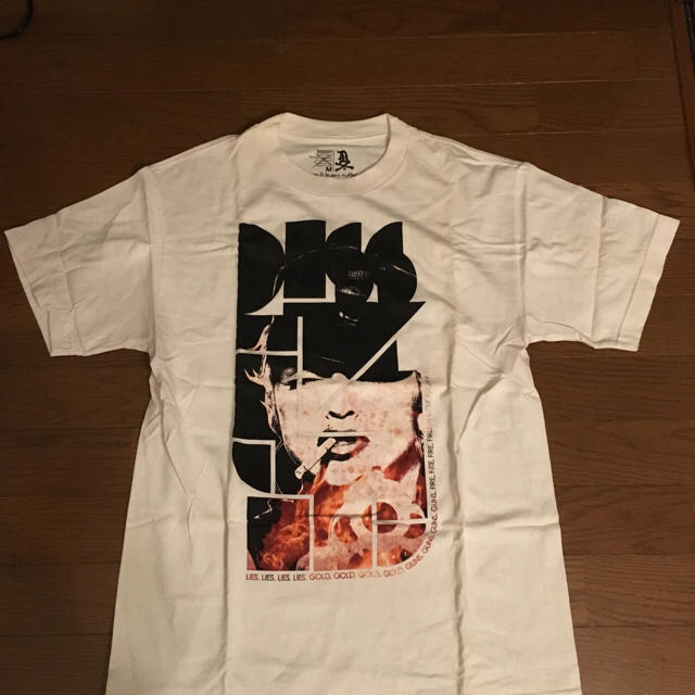 XLARGE(エクストララージ)の定価 ¥5,400 DISSIZIT MADONNA TEE メンズのトップス(Tシャツ/カットソー(半袖/袖なし))の商品写真