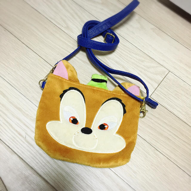 Disney ディズニー フェロー スマホポーチ ポシェットの通販 By 羽依 S Shop ディズニーならラクマ Disney ディズニー フェロー スマホポーチ ポシェットの通販 By 羽依 S Shop ディズニーならラクマ