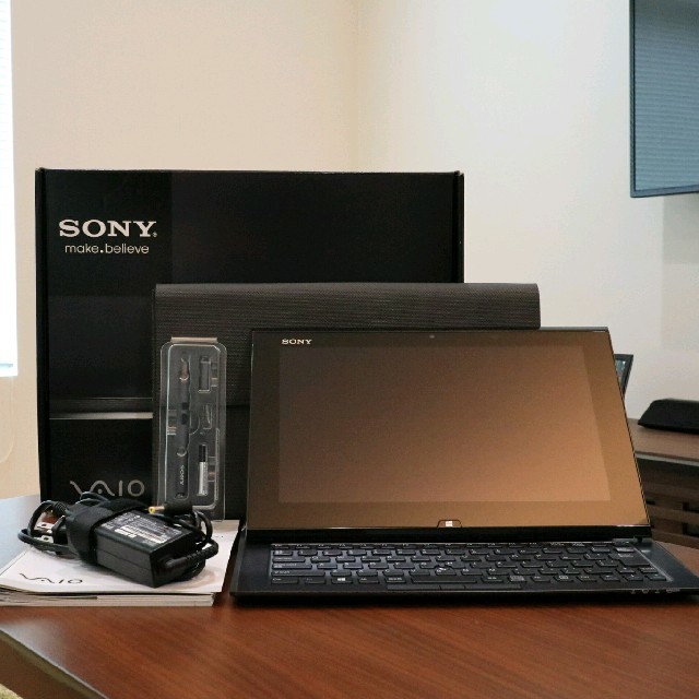 SONY(ソニー)のSONY VAIO Duo 11 SVD1122AJ スマホ/家電/カメラのPC/タブレット(ノートPC)の商品写真