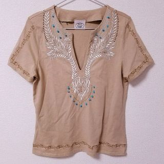 ローラアシュレイ(LAURA ASHLEY)のローラアシュレイ刺繍Tシャツ(送料込)(Tシャツ(半袖/袖なし))