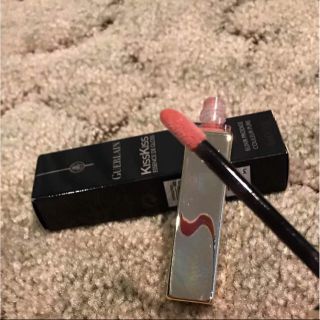 ゲラン(GUERLAIN)の新品ゲラン KISS KISS ESSENCE DE GLOSS #460 (リップグロス)