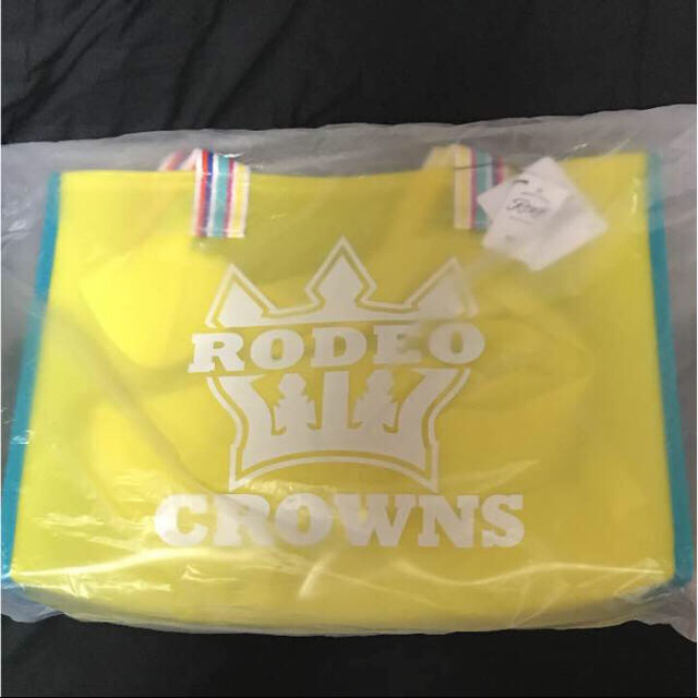 RODEO CROWNS(ロデオクラウンズ)のロデオ クリア バッグ❗️イエロー✨完売品‼️配送方法変更の為…価格変更… レディースのバッグ(トートバッグ)の商品写真