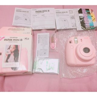 フジフイルム(富士フイルム)のチェキ instax mini 8 ピンク(フィルムカメラ)