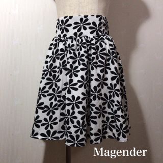 マジェンダ(Magender)のMagender スカート サービス品 😊(ひざ丈スカート)