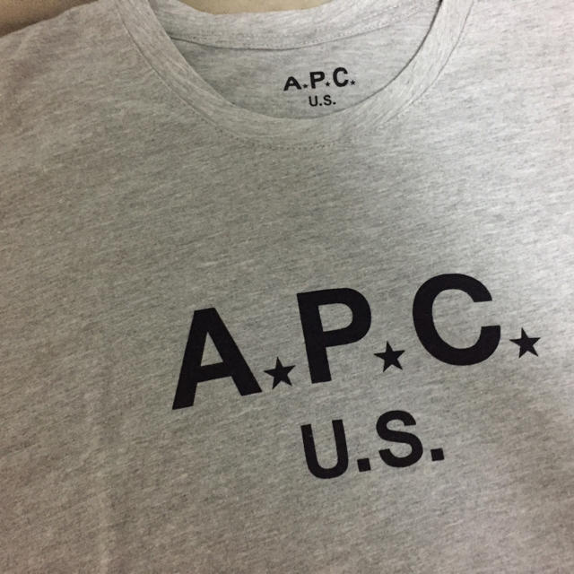 A.P.C(アーペーセー)のA.P.C 大人気ロゴTシャツ ★★★ レディースのトップス(Tシャツ(半袖/袖なし))の商品写真