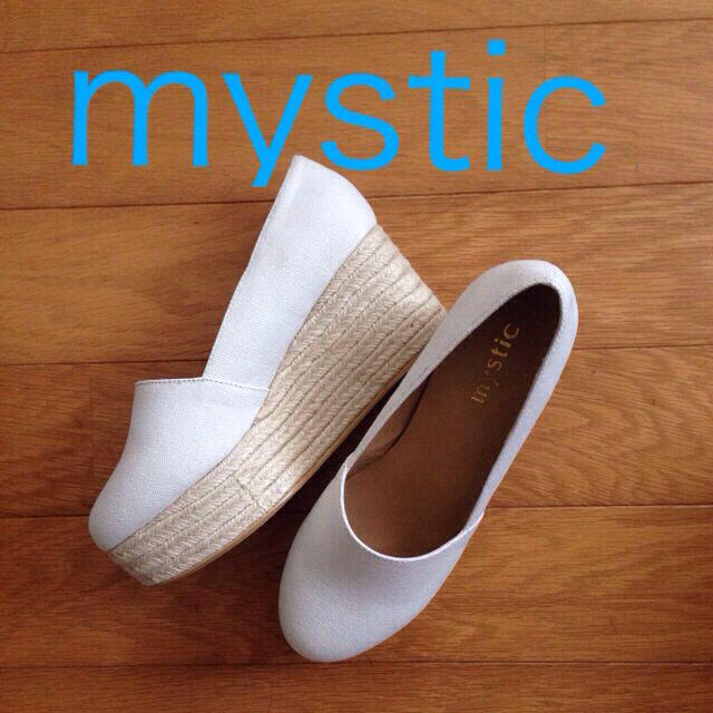 mystic(ミスティック)のウェッジ ホワイト レディースの靴/シューズ(ハイヒール/パンプス)の商品写真
