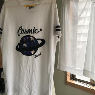 ハニーシナモン(Honey Cinnamon)の即購入OK ハニーシナモン cosmic Tシャツ 宇宙柄(Tシャツ(半袖/袖なし))