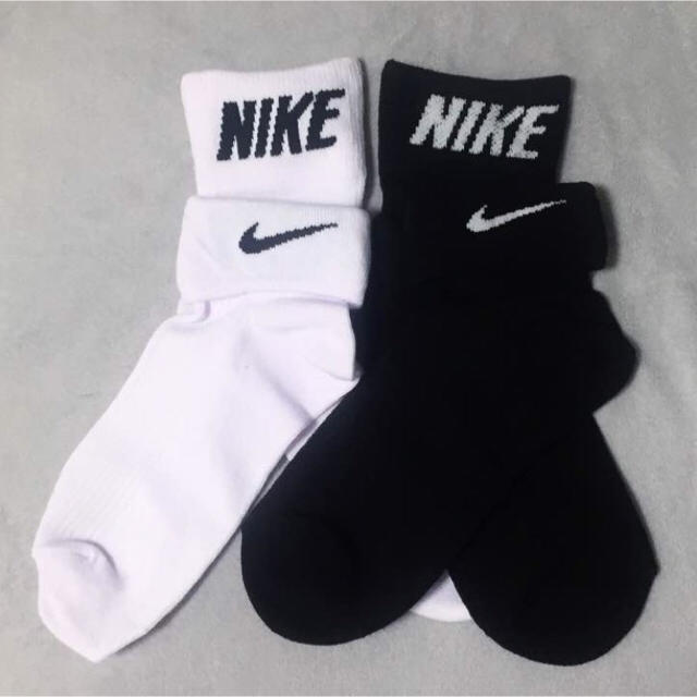 Nike ナイキ リバーシブル 2way ソックス 3足セット 白 黒 靴下の通販 By Himawari S Shop ナイキならラクマ