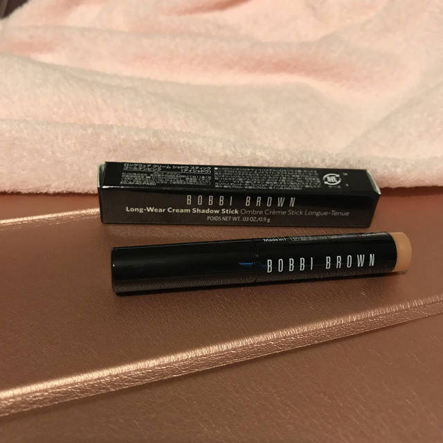 BOBBI BROWN(ボビイブラウン)の ロングウェア クリームアイシャドウ スティック ゴールデンピンク BOBBI コスメ/美容のベースメイク/化粧品(アイシャドウ)の商品写真