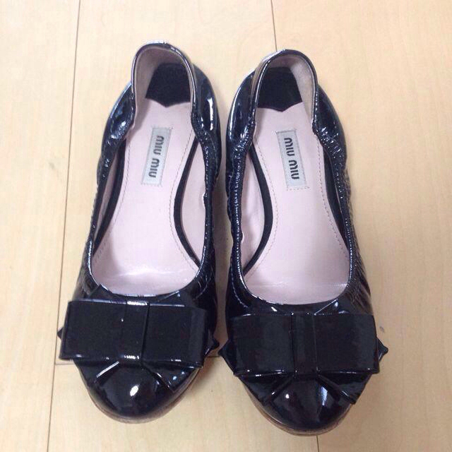 miumiu(ミュウミュウ)のmiumiu☆フラットシューズ レディースの靴/シューズ(ローファー/革靴)の商品写真