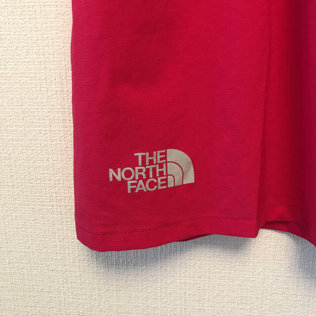 THE NORTH FACE(ザノースフェイス)のザ ノースフェイス 山スカート ピンク L 薄手のスワロウテイル素材 レディースのスカート(ひざ丈スカート)の商品写真