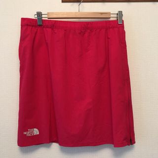 ザノースフェイス(THE NORTH FACE)のザ ノースフェイス 山スカート ピンク L 薄手のスワロウテイル素材(ひざ丈スカート)